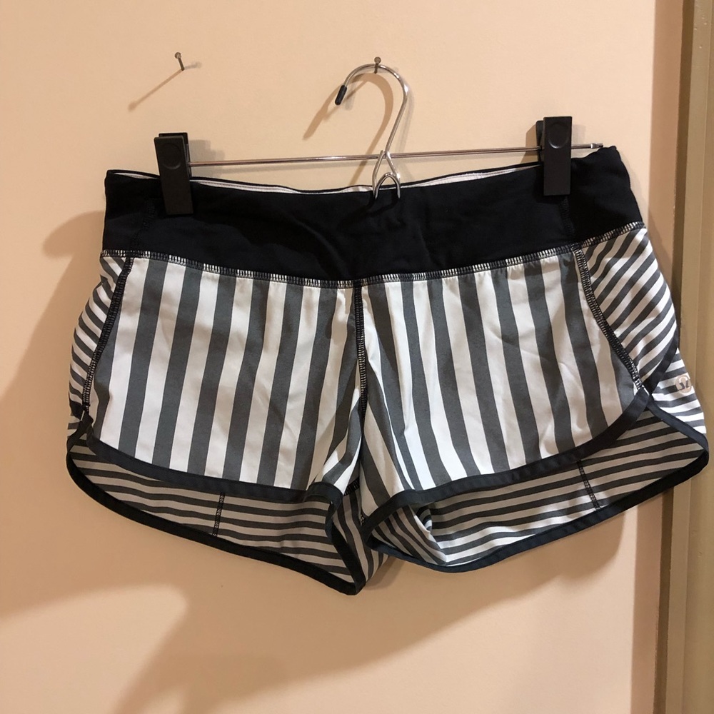 Lululemon Speed Up Shorts 2.5”